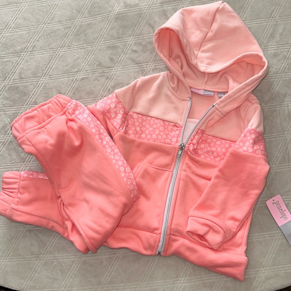 3T Sweatsuit